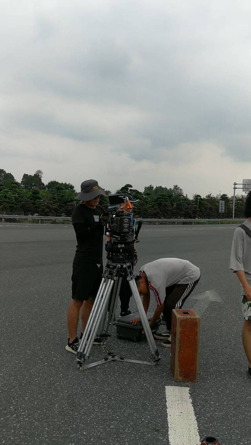 怀集县TVC拍摄公司：唤醒集体记忆，构建跨代际沟通桥梁